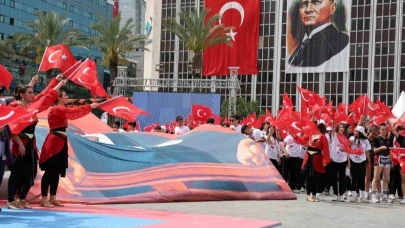 En anlamlı, uzun-kısa 19 Mayıs Atatürk'ü Anma, Gençlik ve Spor Bayramı mesajları, şiirleri ve sözleri