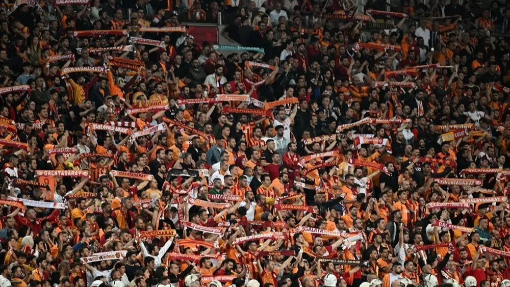 Galatasaray şampiyonluk için oynayacak!