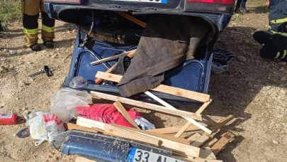 Mardin'de otomobil takla attı! 3 yaşındaki çocuk hayatını kaybetti