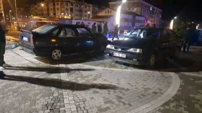 Kastamonu’da iki otomobil çarpıştı! 1 yaralı