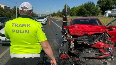 Uşak'ta zincirleme trafik kazası! 7 yaralı