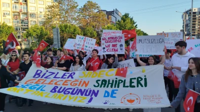 19 Mayıs coşkusu Nilüfer'i sardı