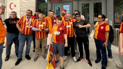 Galatasaray'ın şampiyonluğu New York'ta coşkuyla kutlandı