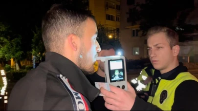 Polis ekiplerini gören alkollü sürücü böyle kaçtı