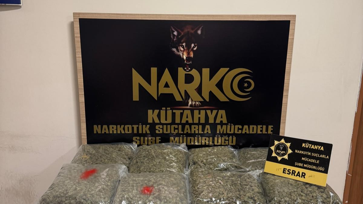 Kütahya'da uyuşturucu operasyonu! 15 kilo esrar ele geçirildi