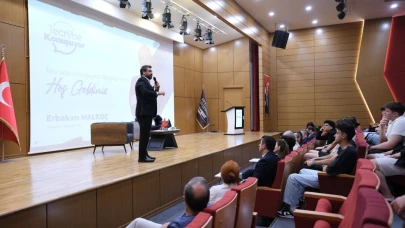 Ünlü tasarımcı Erbakan Malkoç Mudanya Üniversitesi’nde tecrübelerini paylaştı
