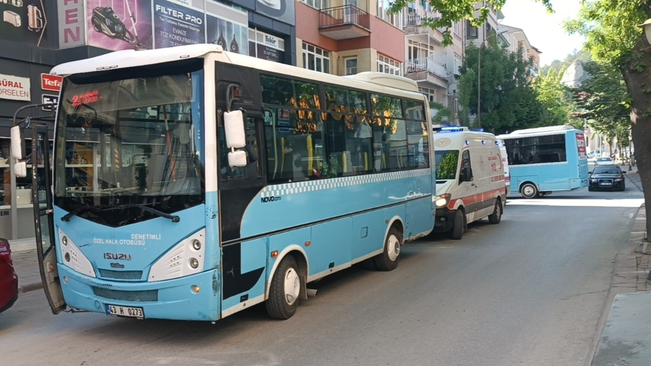 Kütahya'da trafik kazası: 3 yaralı