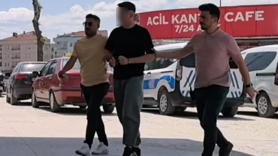 Bursa'da alacak-verecek kavgasında 2 kişiyi tabancayla vuran şahıs yakalandı