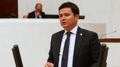 Başkan Aydın Çerkes soykırımı ve sürgününde hayatını kaybedenleri andı