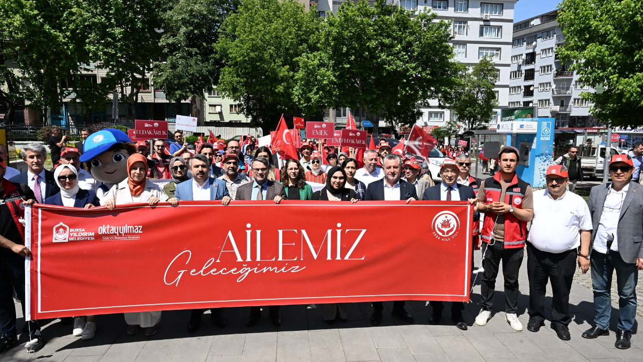 Yıldırım'da ‘Ailemiz Geleceğimiz’ yürüyüşü