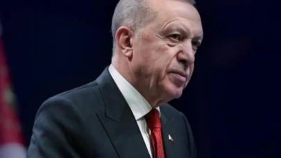 Cumhurbaşkanı Erdoğan Türkiye'ye döndü