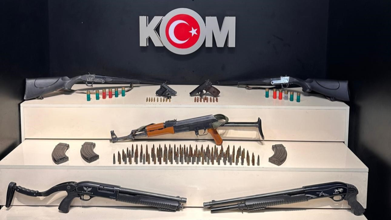 Sosyal medyada silah paylaşımı yapanlara operasyon