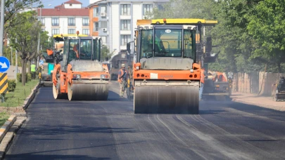 Elazığ’da asfalt yenileme çalışmaları sürüyor