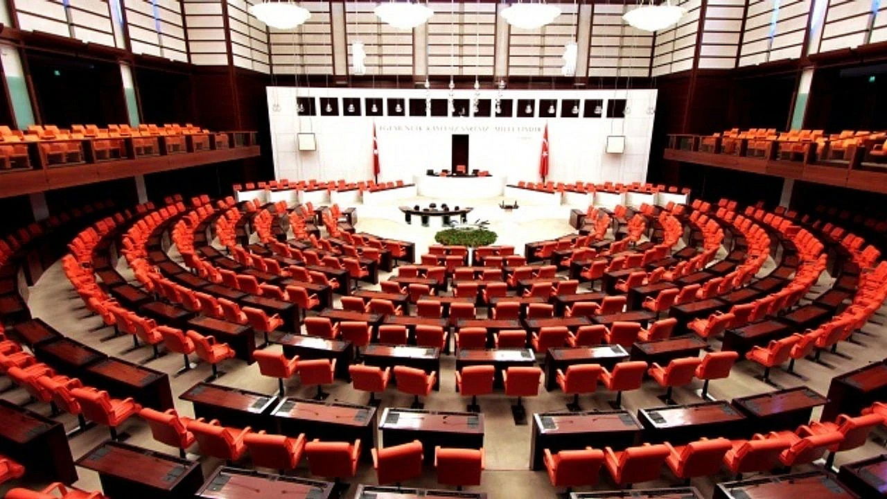 35 maddelik kanun teklifi TBMM Plan ve Bütçe Komisyonu'nda