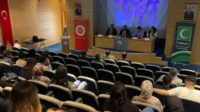 Bayburt’ta bağımlılıkla mücadele konulu panel düzenlendi