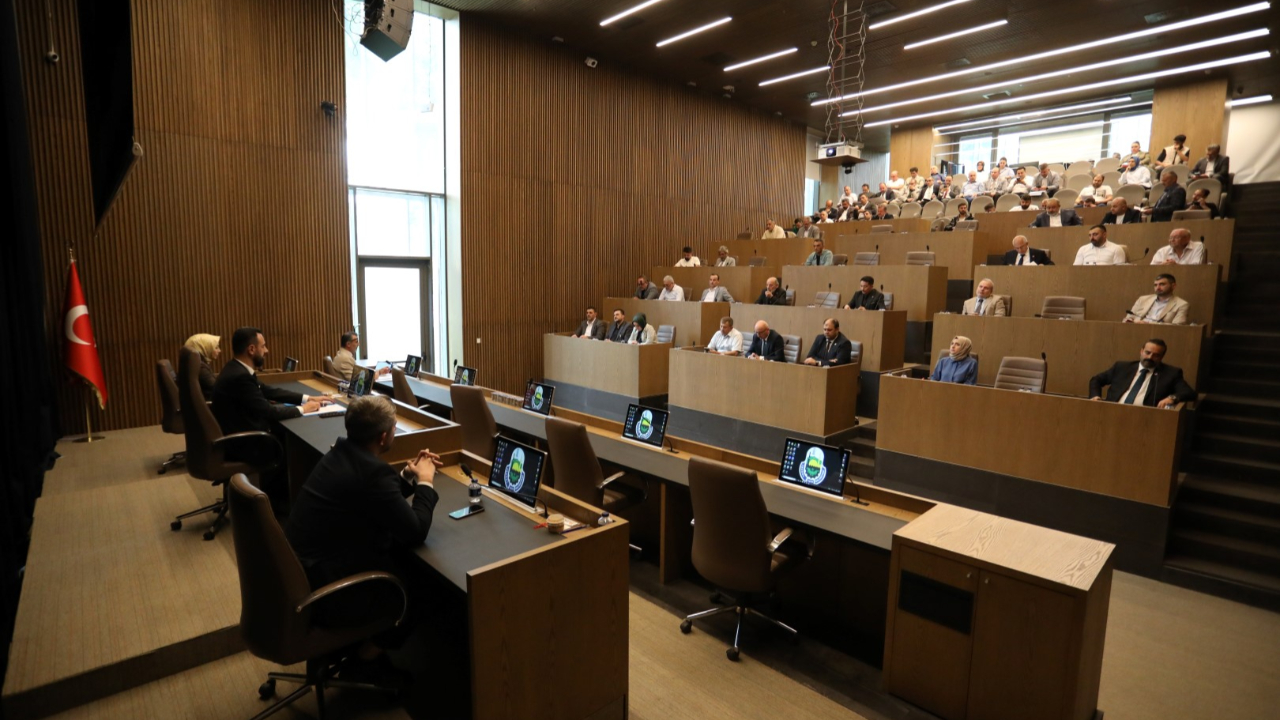 İnegöl Belediyesi 2024 bütçesi oy çokluğu ile kabul edildi