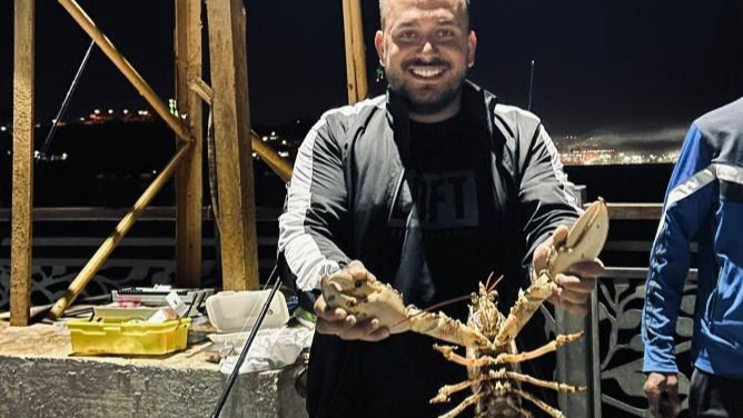 Gemlik Körfezi’nde dev istakoz yakalandı