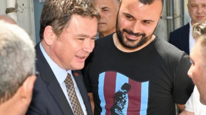 Başkan Erkan Aydın mahalle sakinleriyle buluştu