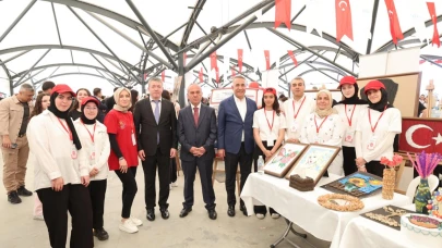 Sultangazi'de Harezmi Eğitim Şenliği
