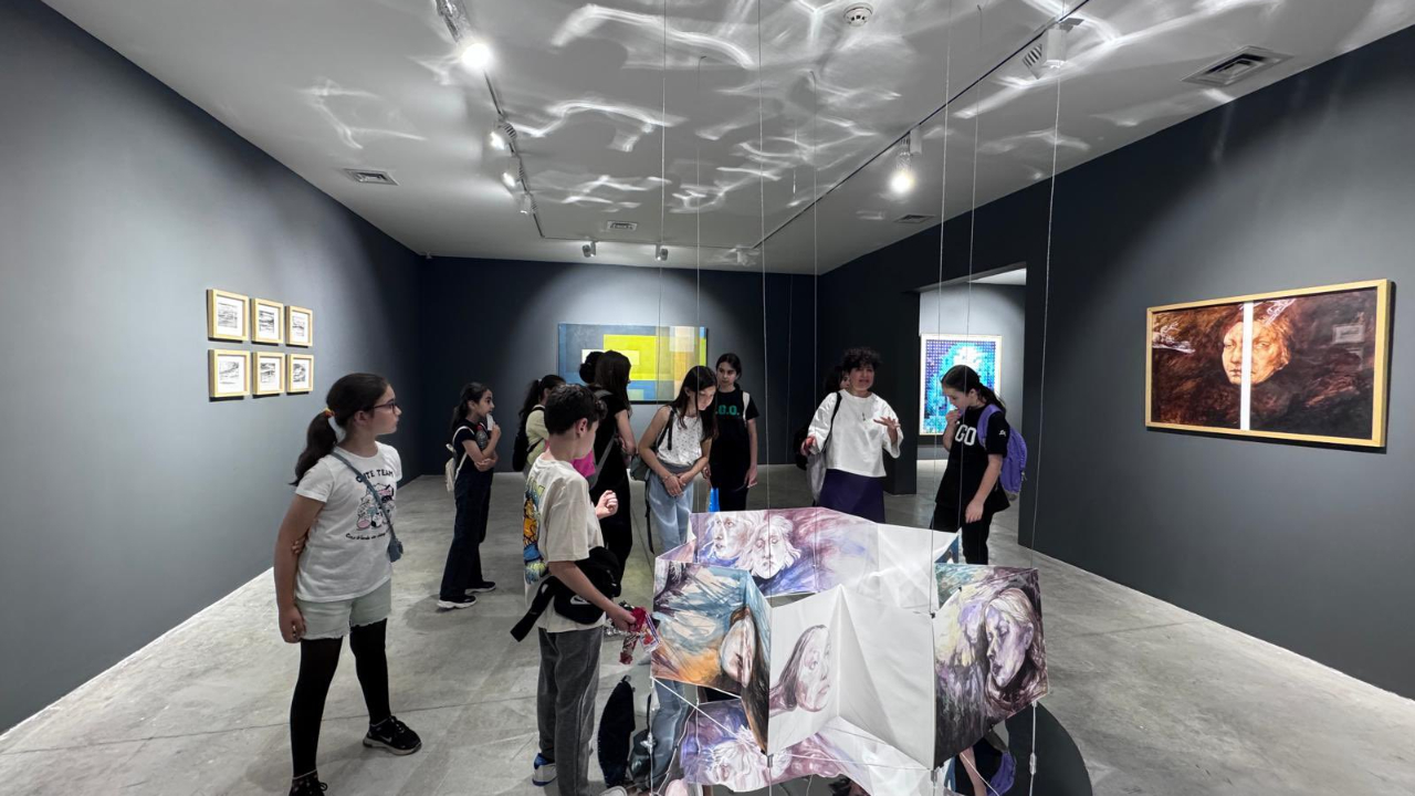 Öğrenciler “Bir Ders Galeride” uygulamasıyla öğreniyor