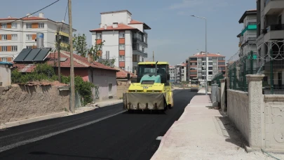 Konya'da Erenler ve Mengene mahallelerine sıcak asfalt