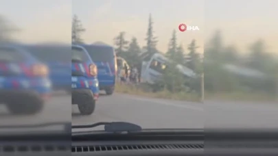 Isparta'da iki yolcu otobüsü çarpıştı: 1'i ağır 27 yaralı