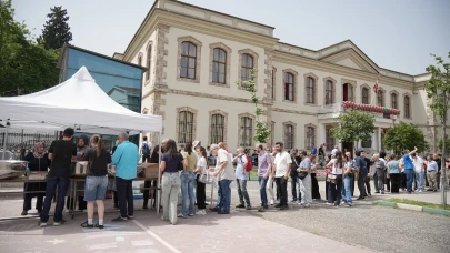 Bursa Erkek Lisesi eski mezunları pilav gününde buluştu