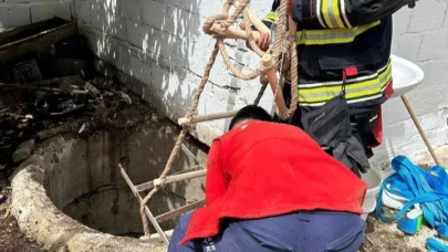 Burhaniye’de kuyudan kuzu kurtarma operasyonu