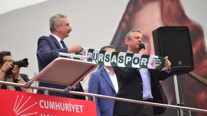 CHP Lideri Özel'den Bursaspor'a destek!