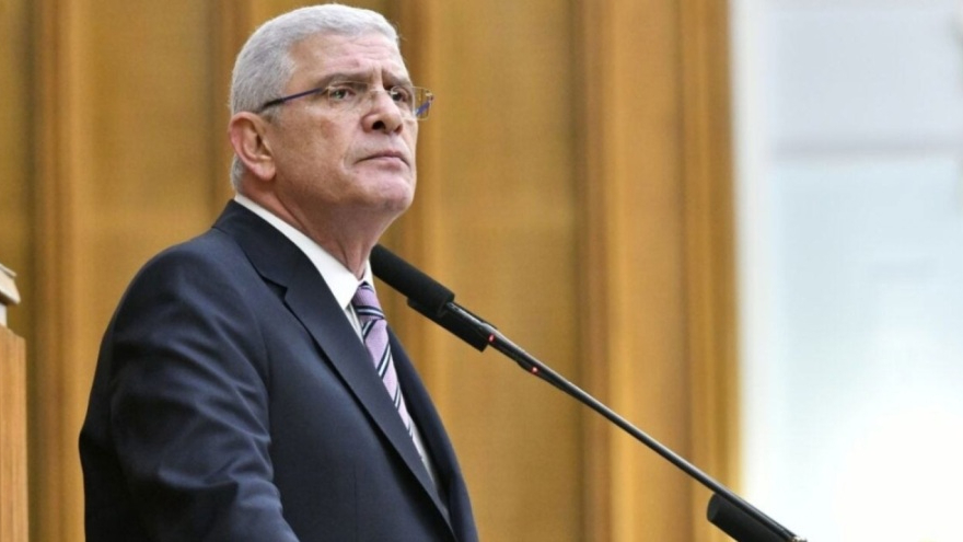 Müsavat Dervişoğlu: "Partimizin kapıları devlete kapatılmaz"