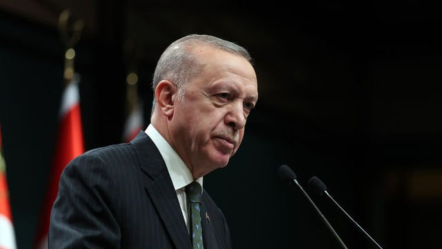 Cumhurbaşkanı Erdoğan: Herkes milletin emanetine sahip çıkmakla mükelleftir