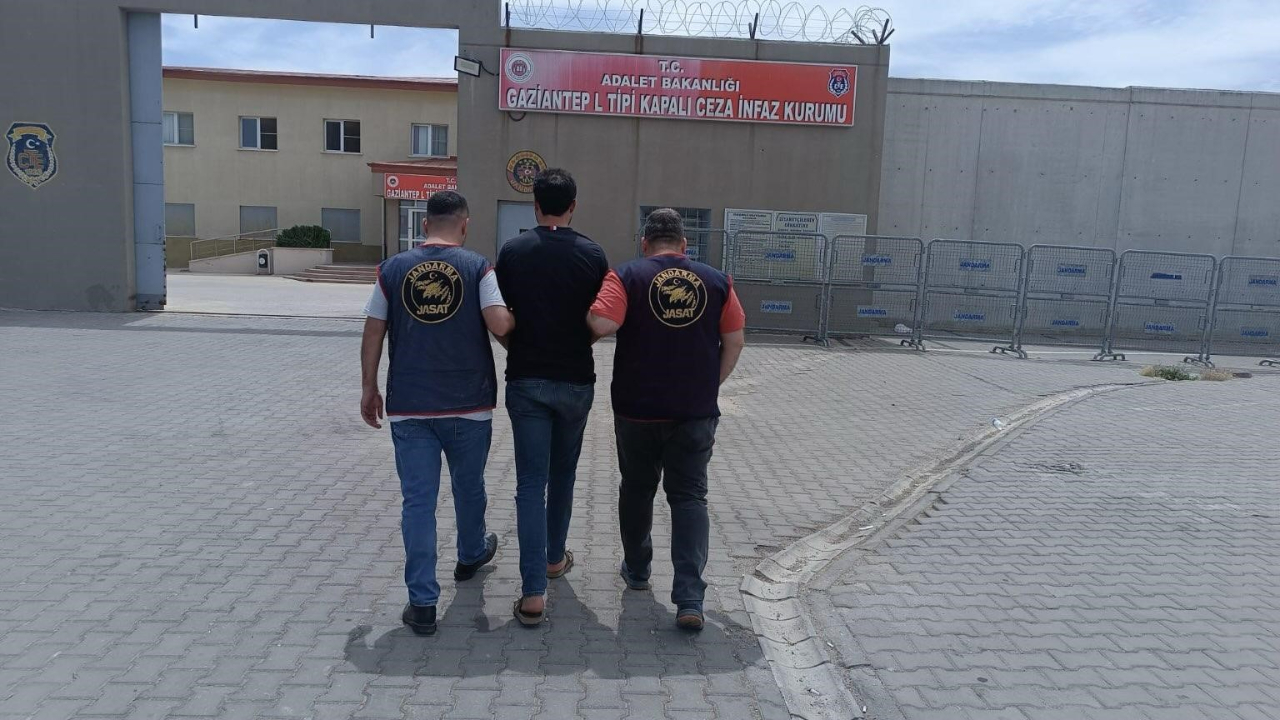 Gaziantep'te aranan hükümlüler yakalandı