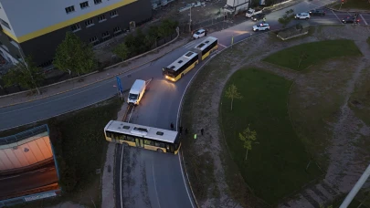 Freni patlayan İETT otobüsü bir başka otobüse çarptı!