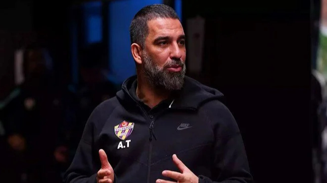 Arda Turan'ın yeni takımı belli oldu: 2 yıllık imza