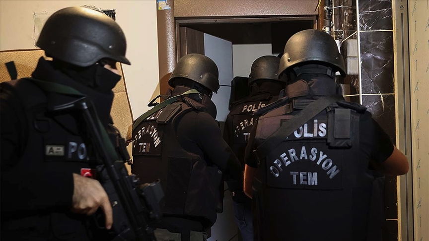 İstanbul'da DEAŞ operasyonu! 2 gözaltı
