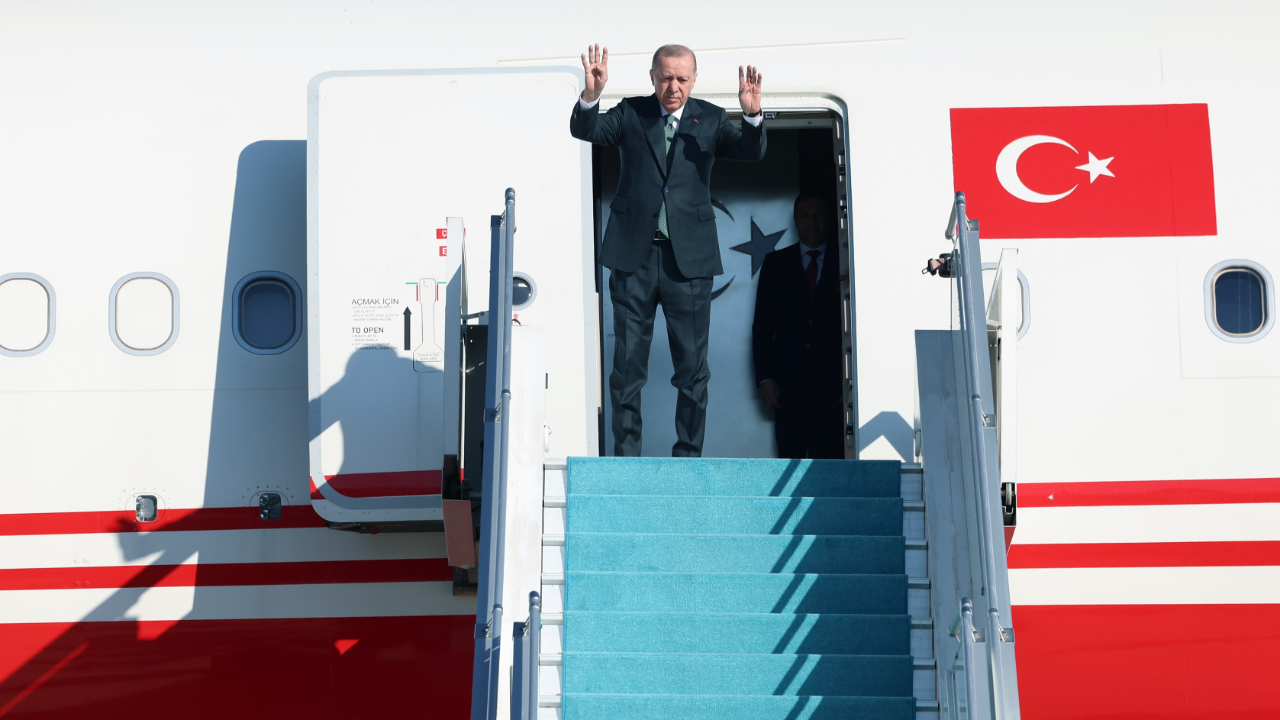 Cumhurbaşkanı Erdoğan Azerbaycan'a gitti