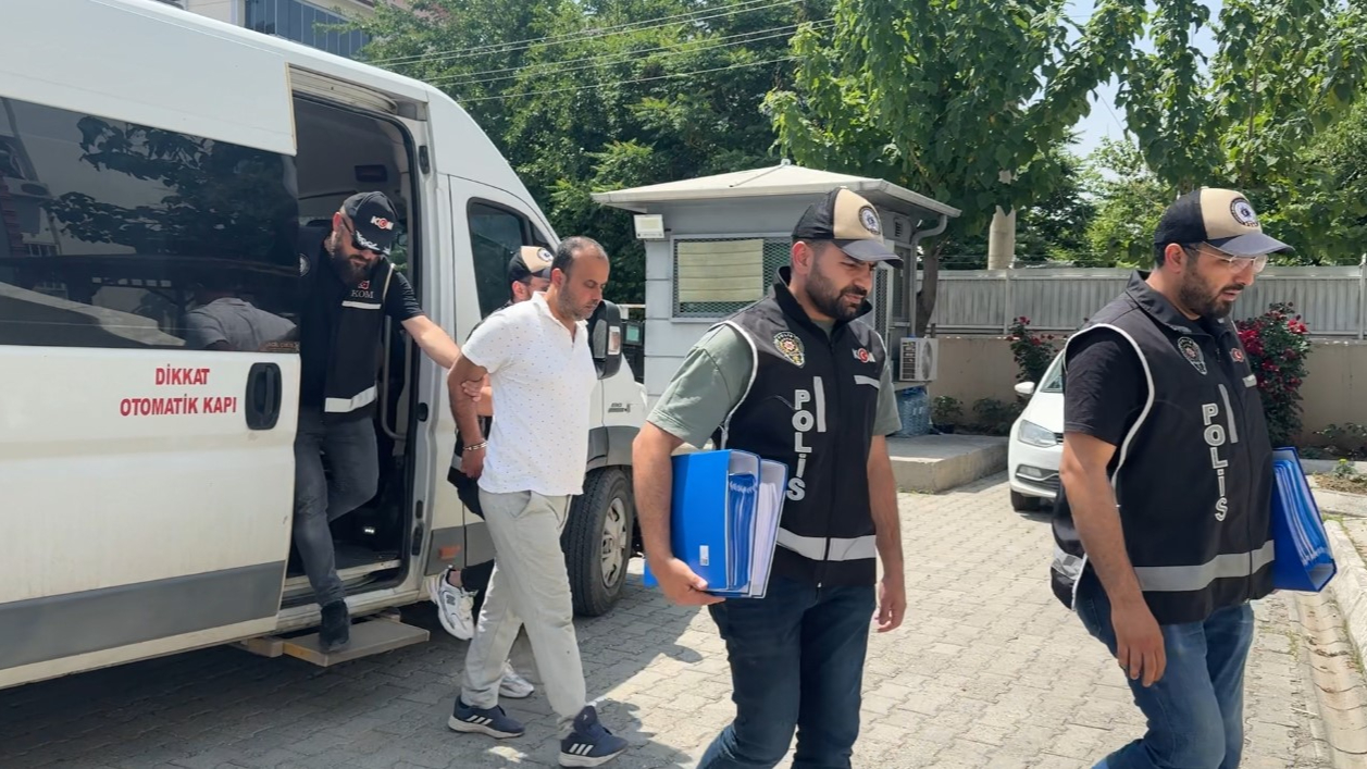 Iğdır'da rüşvet soruşturması! 3 şüpheli adliyeye sevk edildi