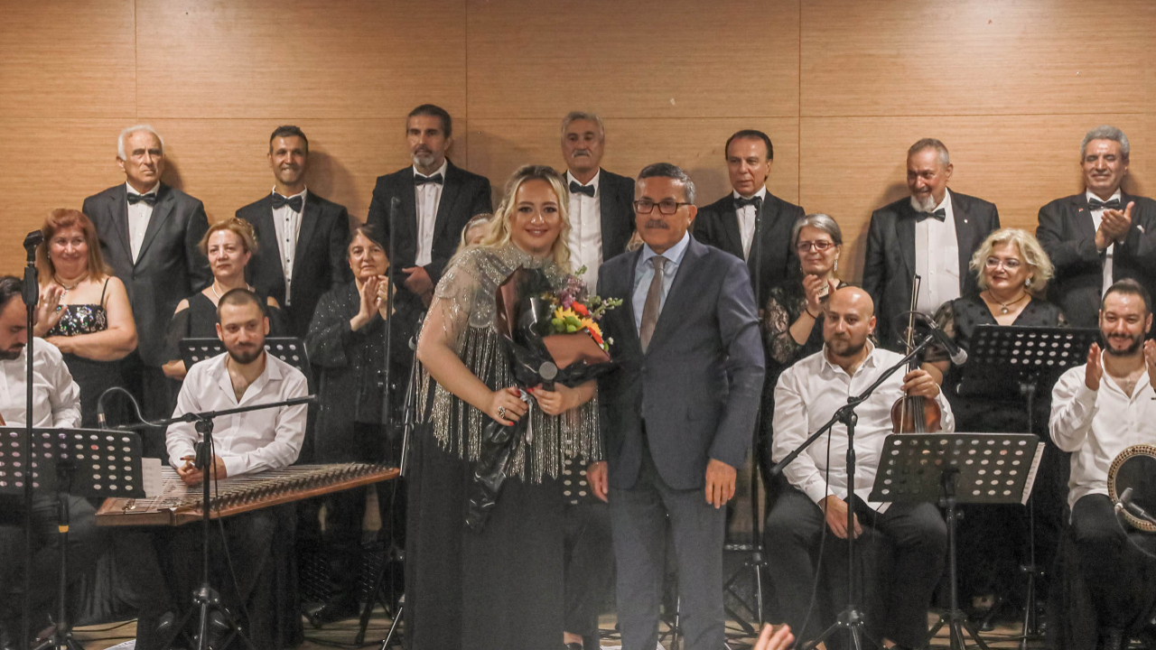 Keçiören Belediye Konservatuvarı sanatçıları sahne aldı