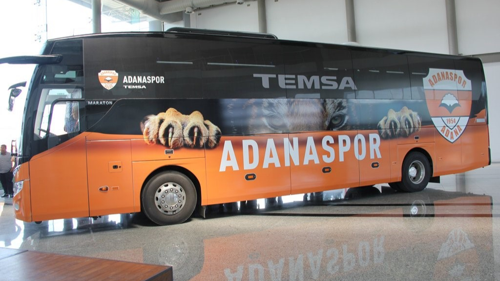 Adanaspor’da kulüp otobüsü haczedildi