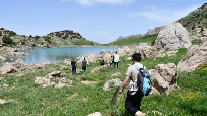 Şırnak'ta 3 bin rakımda bulunan göl havadan görüntülendi