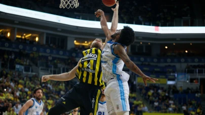 Fenerbahçe seride 1-0 öne geçti