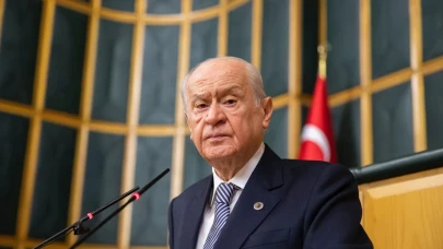 Bahçeli’den Fatih Karagümrük’e Süper Lig Tebriği