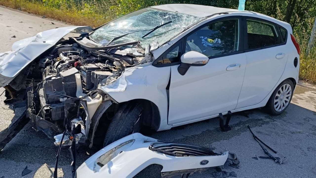 Çanakkale'de trafik kazası! 2 yaralı