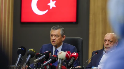 Özgür Özel: Derhal Asgari Ücret Komisyonu'nun toplanmasını bekliyoruz