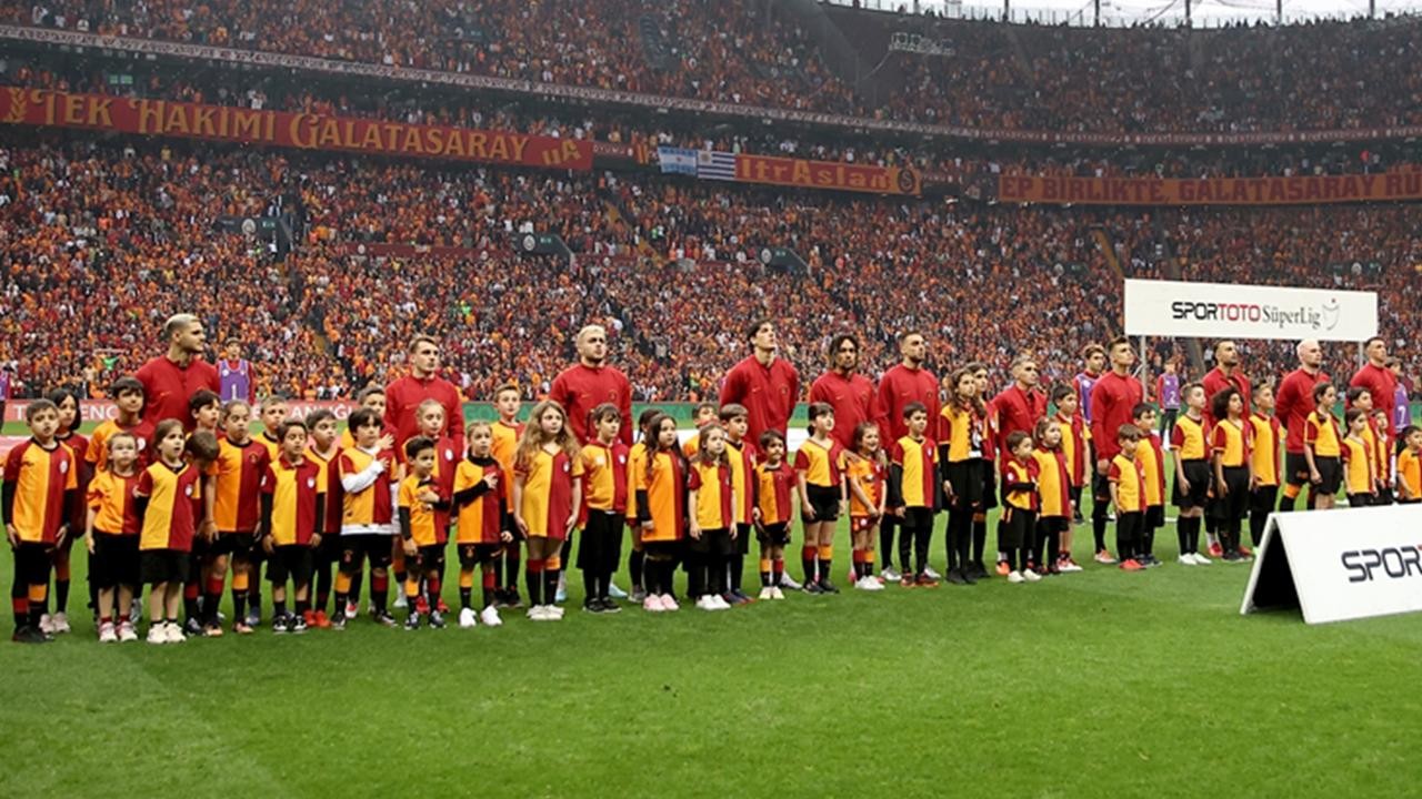 Galatasaray'da 3 değişiklik