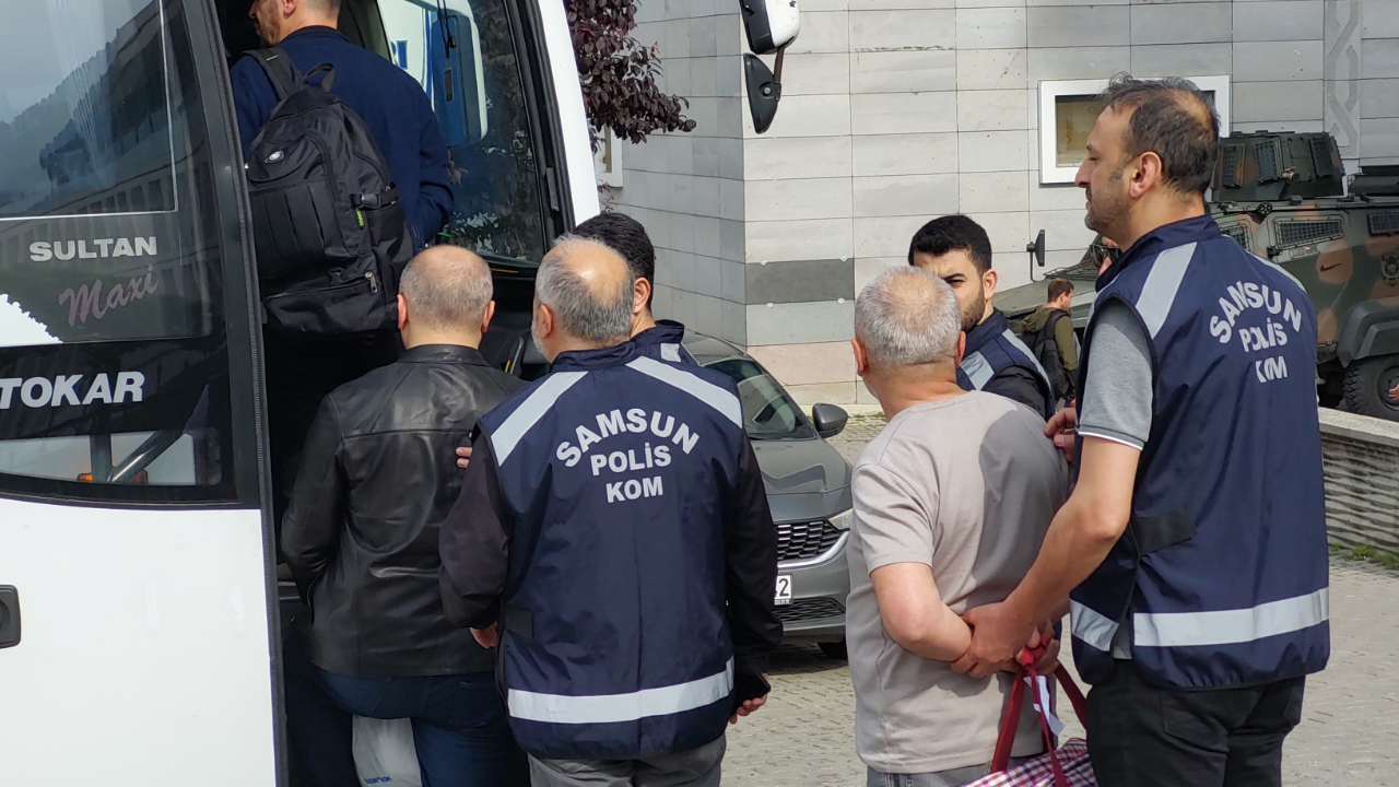'Maydanoz Döner'e FETÖ operasyonunda 5 kişi tutuklandı