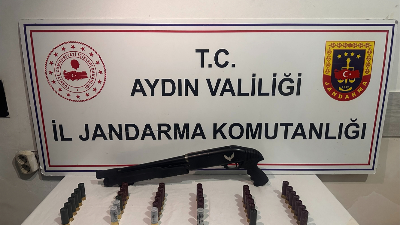 Efeler'de 'Dur' ihtarına uymadı, jandarmadan kaçamadı