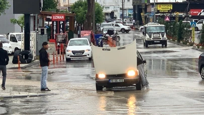 Karaman'da sağanak yağış etkili oldu