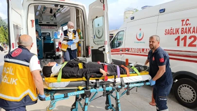 Bursa'da otomobil ile motosiklet çarpıştı! 3 yaralı