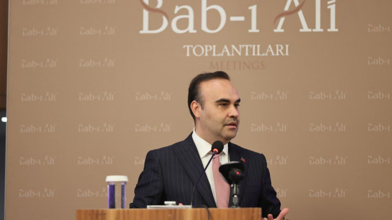 Bakan Kacır Bab-ı Âli Toplantıları”nda konuştu